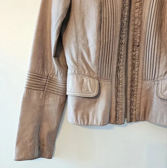 Danier Women's Ruffled Boho Leather Moto Casual Jacket Biker Sand Tan Size XS. - Picture 4 of 15